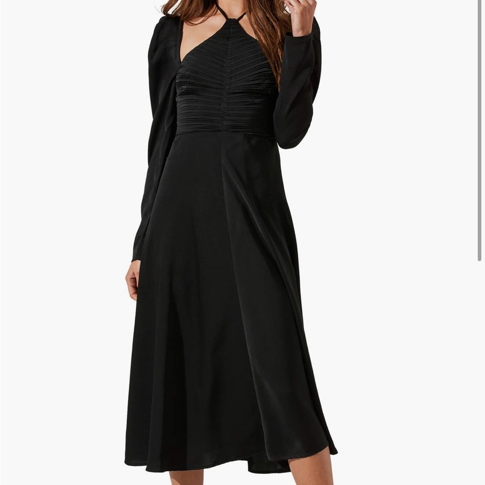 Elegant Black Midi Dress